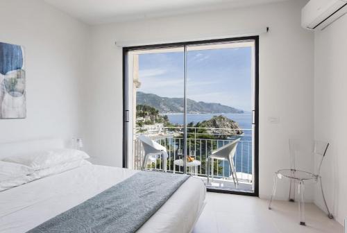 Mazzaro Apartment | Mazzarò Retreat by Wonderful Italy