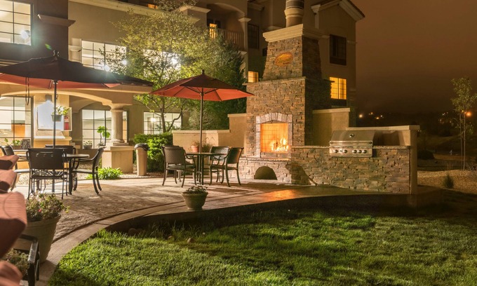 Ruidoso Hotel | MCM Elegante Lodge & Suites Ruidoso