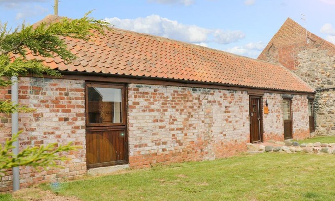 Tunstall House | Meadow View