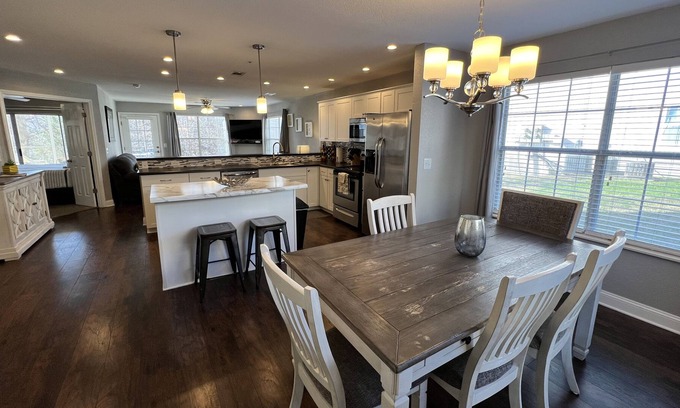 Table Rock Condo | Meadowbrook 10-2