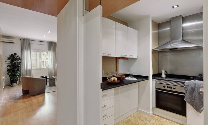 Sarria Apartment | Medes - 2 bedrooms in Sant Gervasi