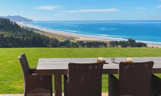 Ocean Beach House | Mediterranean-inspired beach home, surrounded by the Ocean