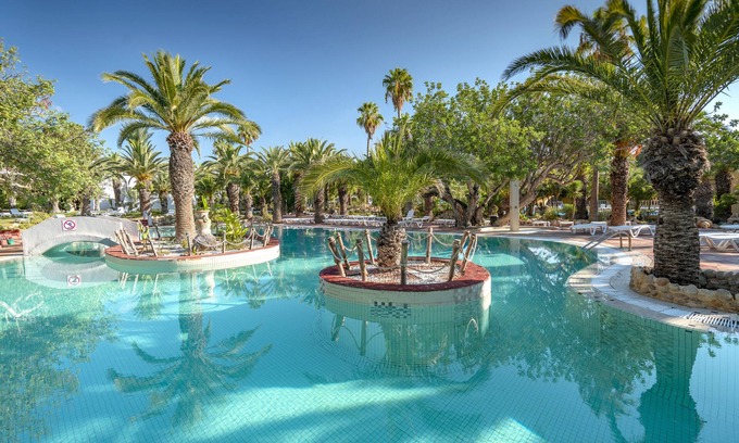 Mrezga Hotel | Mediterranee Hammamet - Families and Couples Only