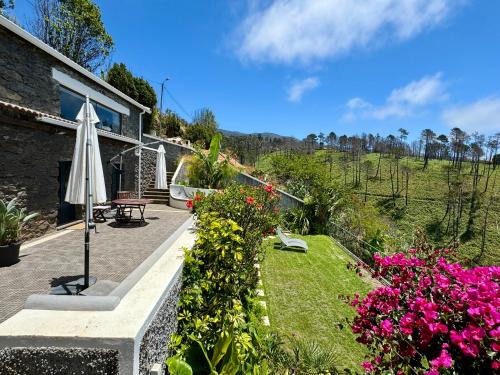 Faja da Ovelha House | Meerblick - Exklusives Loft mit Terrassen & Hot-Tub