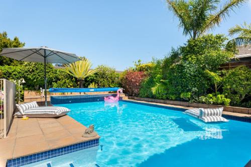 Edgemead Apartment | Meerendal Cottage-Affordable Luxury-Private Garden with Pool & Hot Tub