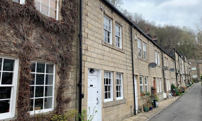 Wadsworth House | Meg's Den
