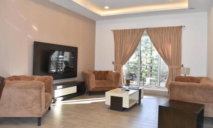 Murree Cabin | Mehran Lodges