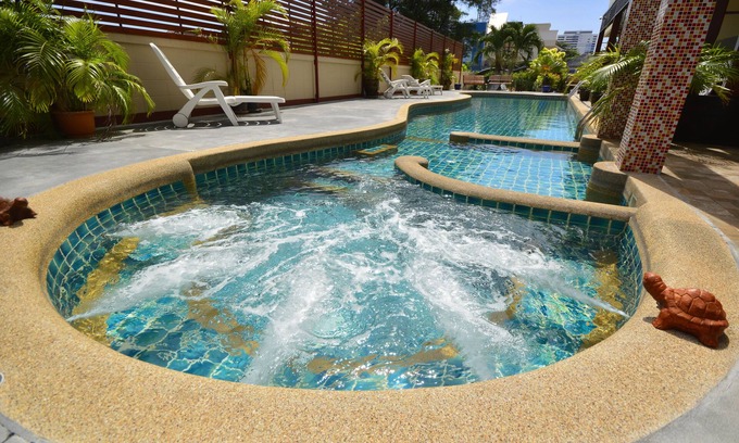 Talat Yai Hotel | Mei Zhou Phuket Hotel