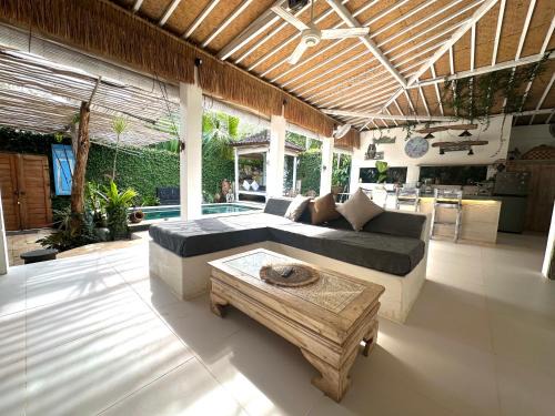 Uluwatu House | Melati House