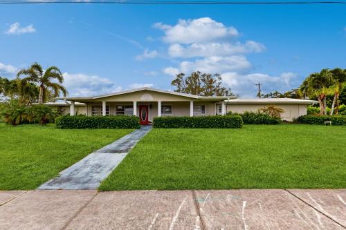 Fort Myers House | Mermaid's Cove