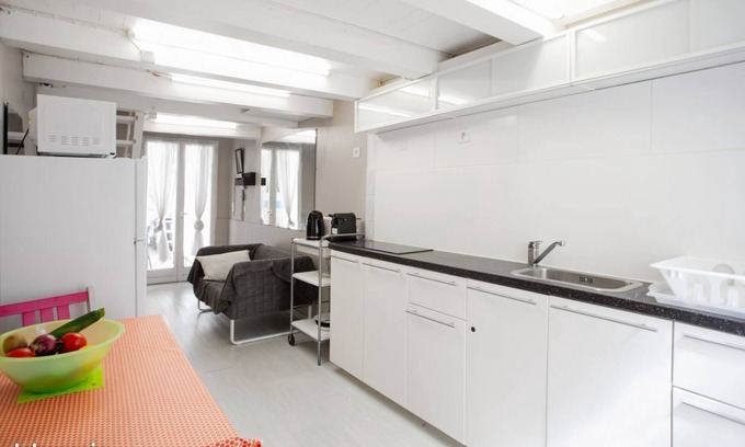 La Garde House | Meublé T2 Classé 2 à 10' à Pieds des Plages
