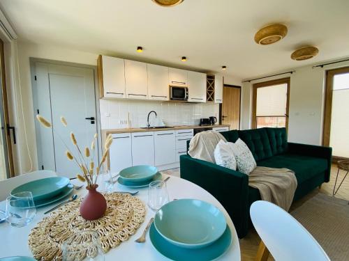 Nowecin Apartment | Miło Cię widzieć Domek