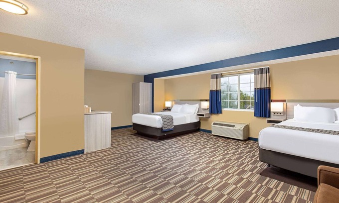 Dry Ridge Hotel | Microtel Inn by Wyndham Dry Ridge