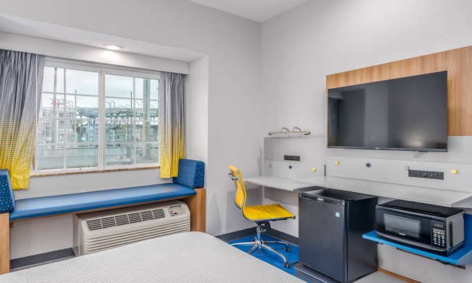 Gunter Afs Hotel | Microtel Inn & Suites by Wyndham Montgomery