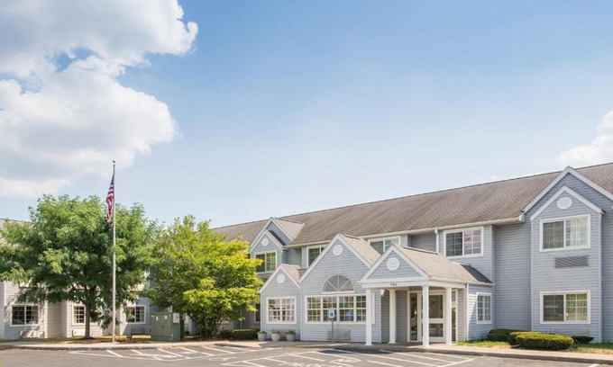 Seneca Falls Hotel | Microtel Inn & Suites by Wyndham