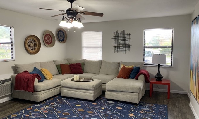 Winter Garden House | Mid Century Hipster