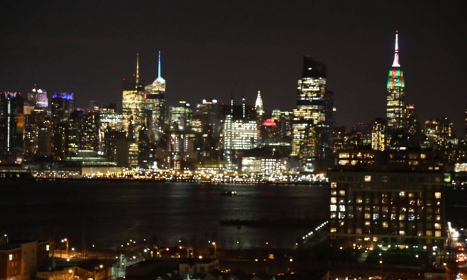 Union City Apartment | Mid-Town View Apt 2 - 15 Minutes To NYC 4BR'S!