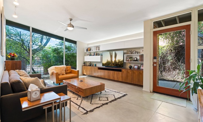 Sam Hughes House | MidCentury Modern in Central Tucson - walk and bike everywhere.