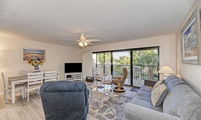 Siesta Key Condo | Midnight Cove II 333F - Bayside Beauty!