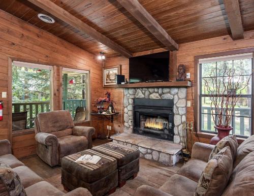 Ruidoso House | Midtown Riverfront 4