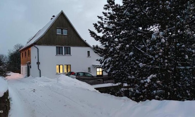 Luftkurort Luckendorf House | Mika's Haus