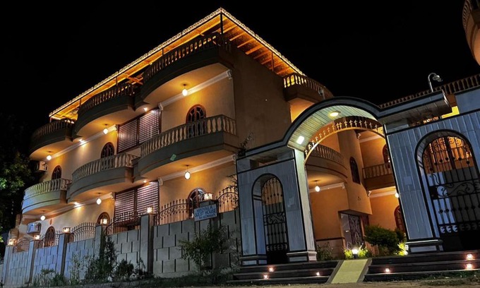 Luxor Hotel | Mikhaila Guest House