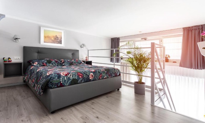 Crescenzago Apartment | Milky House Milan