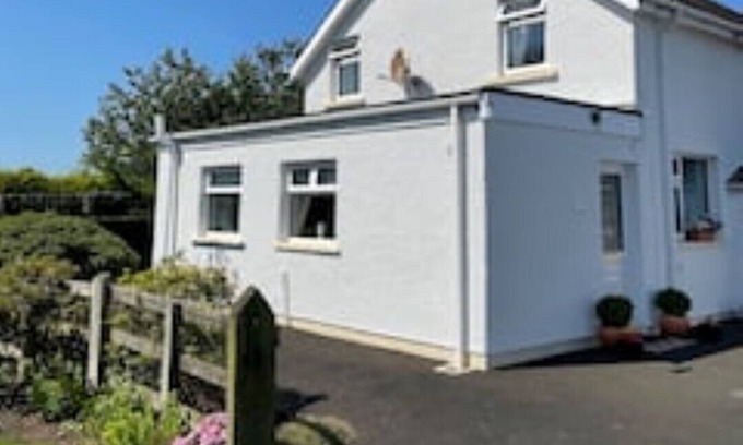 Limavady House | Milltown Cottage