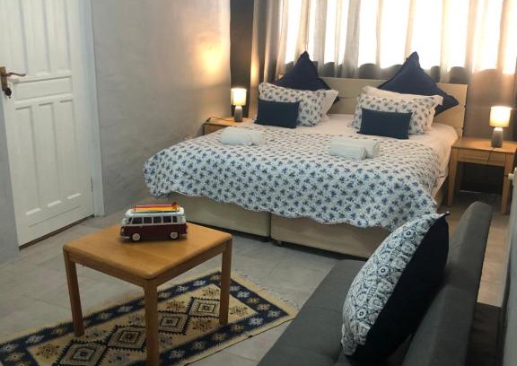 George Apartment | Mimosa Cottage - Perfect Break-Away!