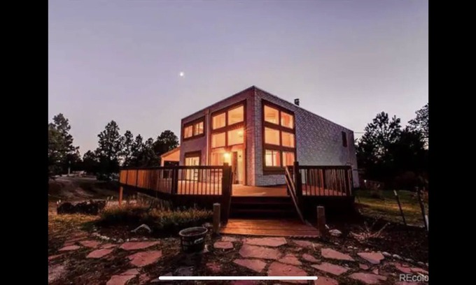 Elbert Other | Mini mansion tucked away in Forrest 5k sq ft & Sauna