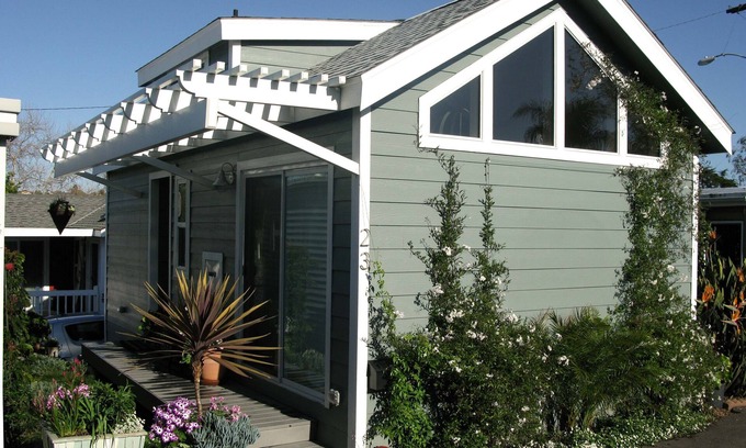 Leucadia House | Minutes Away From The Beach, Perfect Getaway For Family Or Friends!