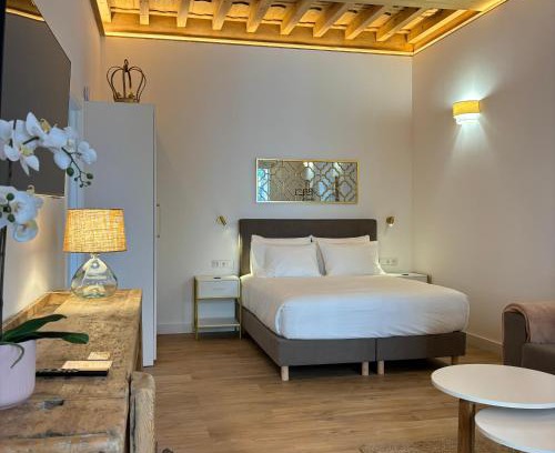 Old Town House | Mirador Del Rey