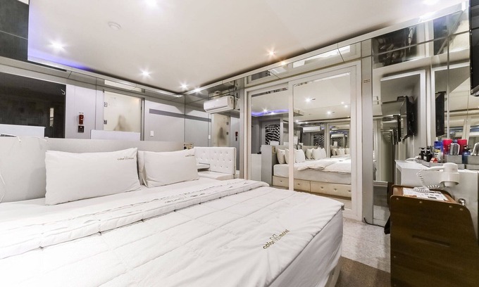 Sammun Hotel | Miryang Calaem