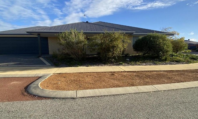 Jurien Bay House | Miss Boronia