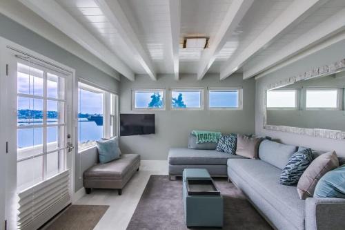 South Mission Beach House | Mission Beach Gem - 1BR Near the Ocean