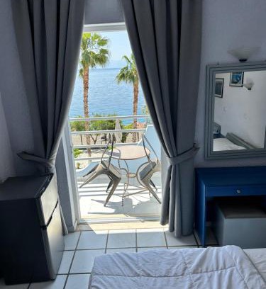 Eratini Hotel | Mistral-Καπος