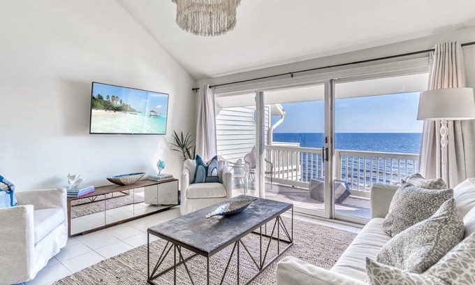 Seacrest Condo | Mistral on 30A by Panhandle Getaways
