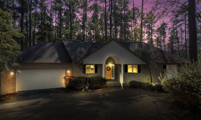 McCormick House | Misty Cove on Lake Thurmond w/Dock Access