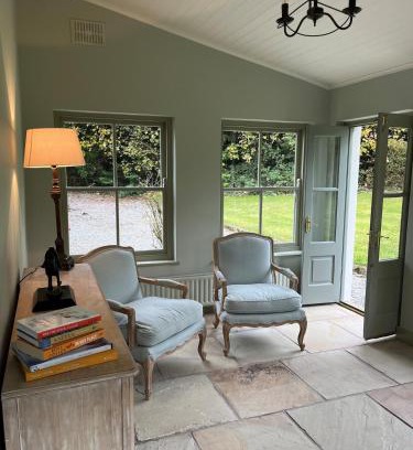 Coolbawn House | Mizzle Cottage