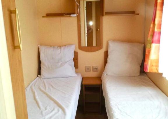 Pont-Aven House | MOBIL HOME 3 CHAMBRES - DOMAINE DE KERLANN (Pont-Aven) CAMPING 4 - WIFI INCLUE
