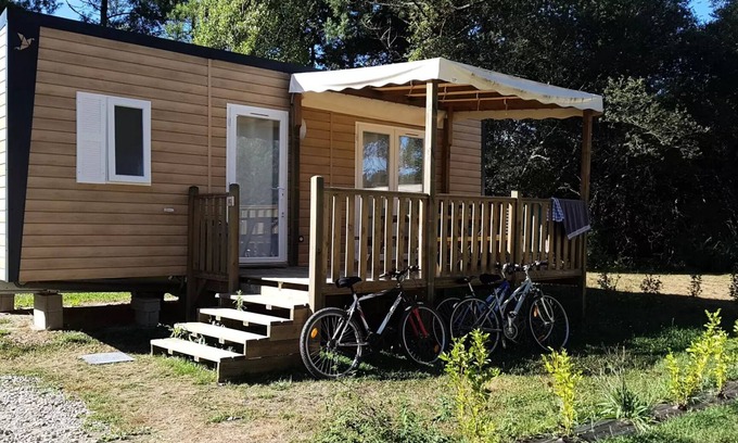 Ploemel House | Mobil home Comfort - 29m2 - 2 Schlafzimmer - halb überdachte Terrasse 4 Personen