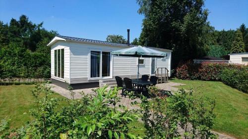 Baarle-Nassau Apartment | Mobilheim für 4 Personen ca 35 qm in Baarle-Nassau, Nordbrabant - b58365
