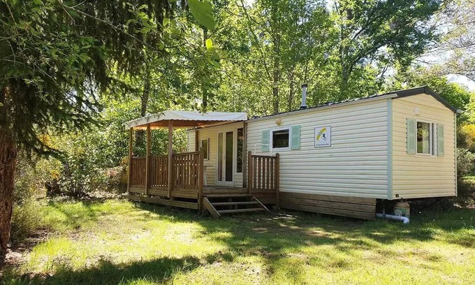 Nabirat House | Mobilhome M7 35m2 mit überdachter Terrasse/2 Schlafzimmer 4 Personen