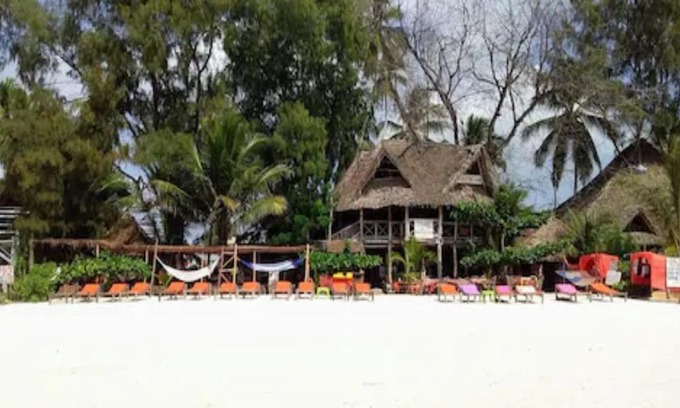 Kiwengwa Hotel | Mobydick Lodge