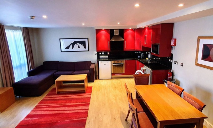 Stratford-upon-Avon Apartment | Modern 1 Bedroom Apartment in Stratford upon Avon