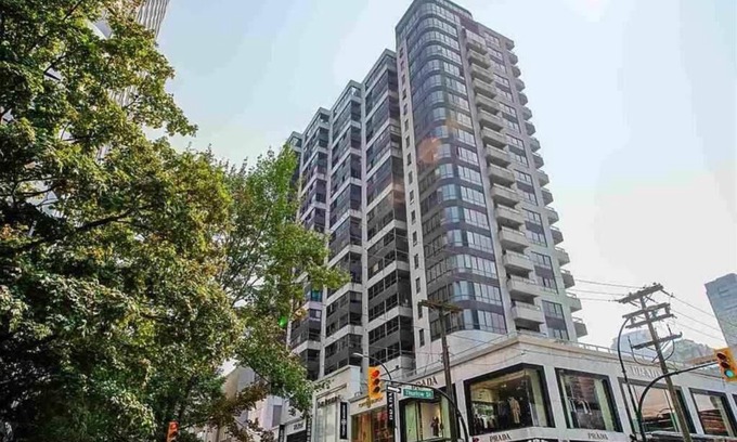 Downtown Vancouver Apartment | Modern 1-bed suite in Heart of Downtown