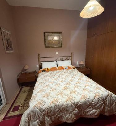 Kato Stalos Apartment | Modern 1-bedroom with BBQ & Roof Garden near Beach