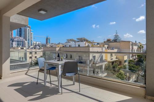 Swieqi Apartment | Modern 1BR Apartment in central St Julian's