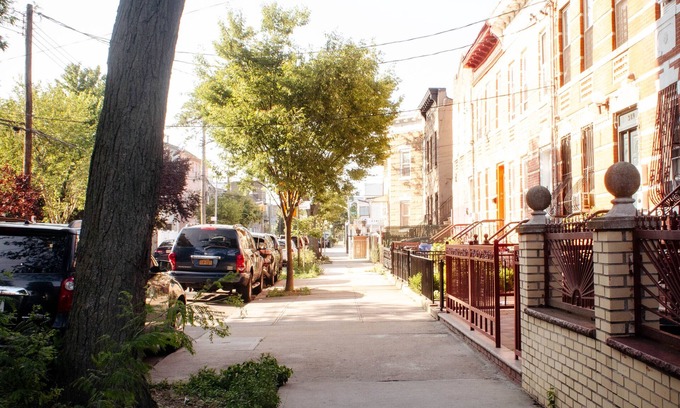 East New York House | Modern 2 Bedroom Complex In Brooklyn