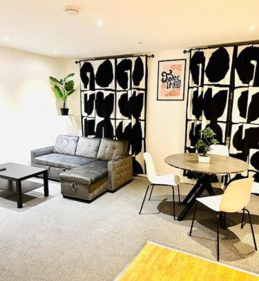 Balham Apartment | Modern 2 bedroom Flat in Balham